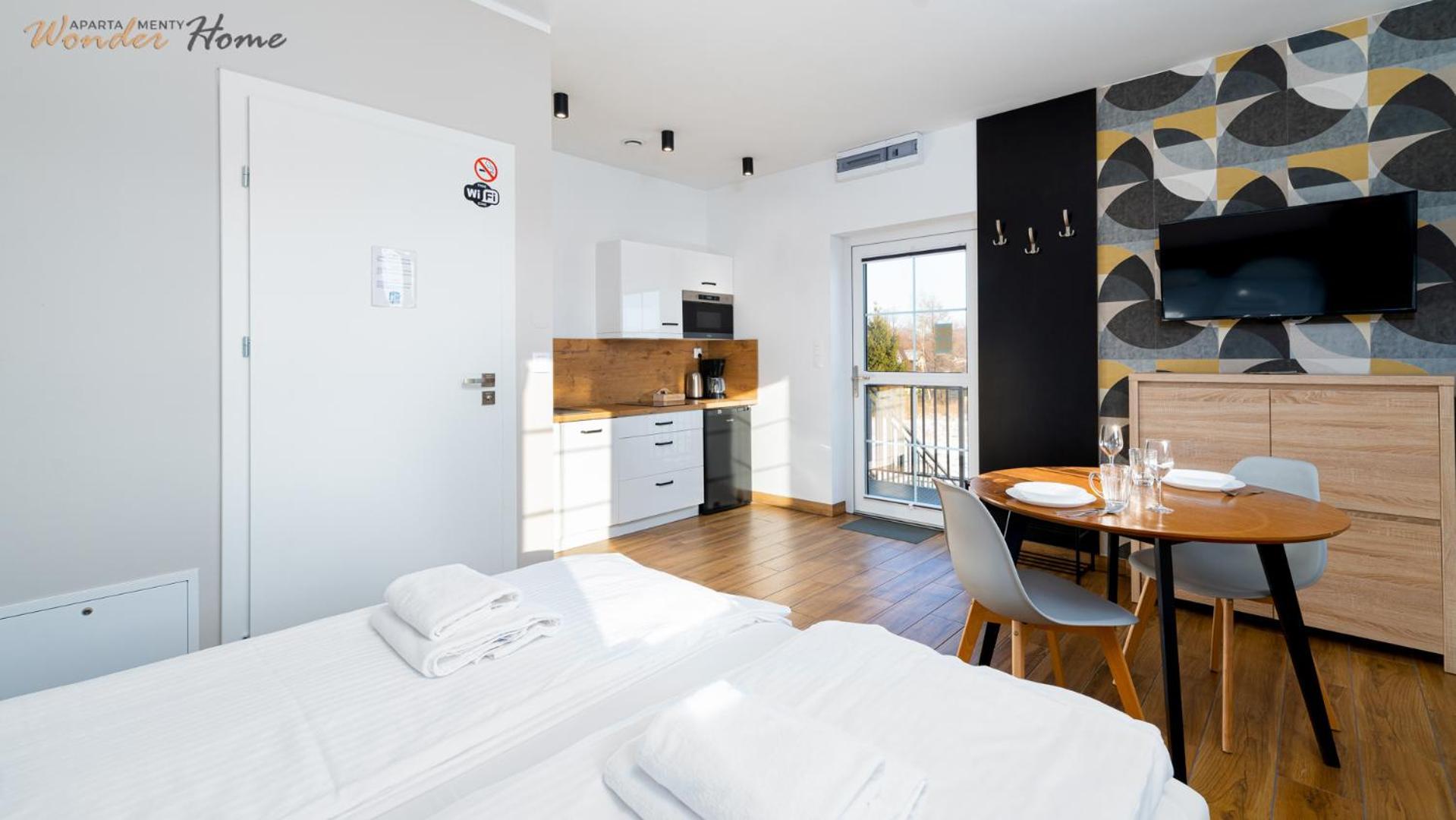 Wonder Home - Karkonosze Apartments with Garden and Seasonal Pool Myslakowice Exterior photo