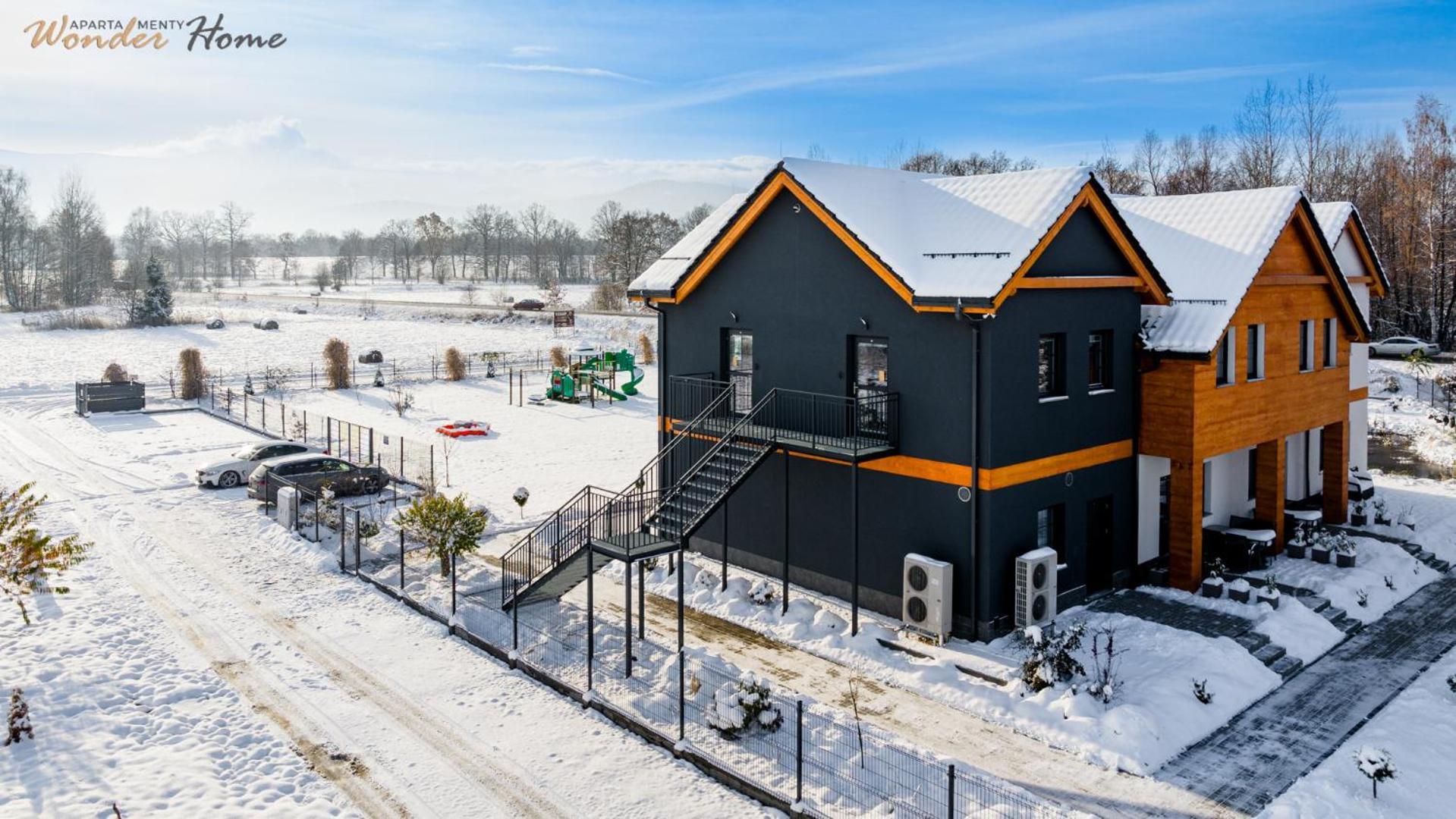 Wonder Home - Karkonosze Apartments with Garden and Seasonal Pool Myslakowice Exterior photo